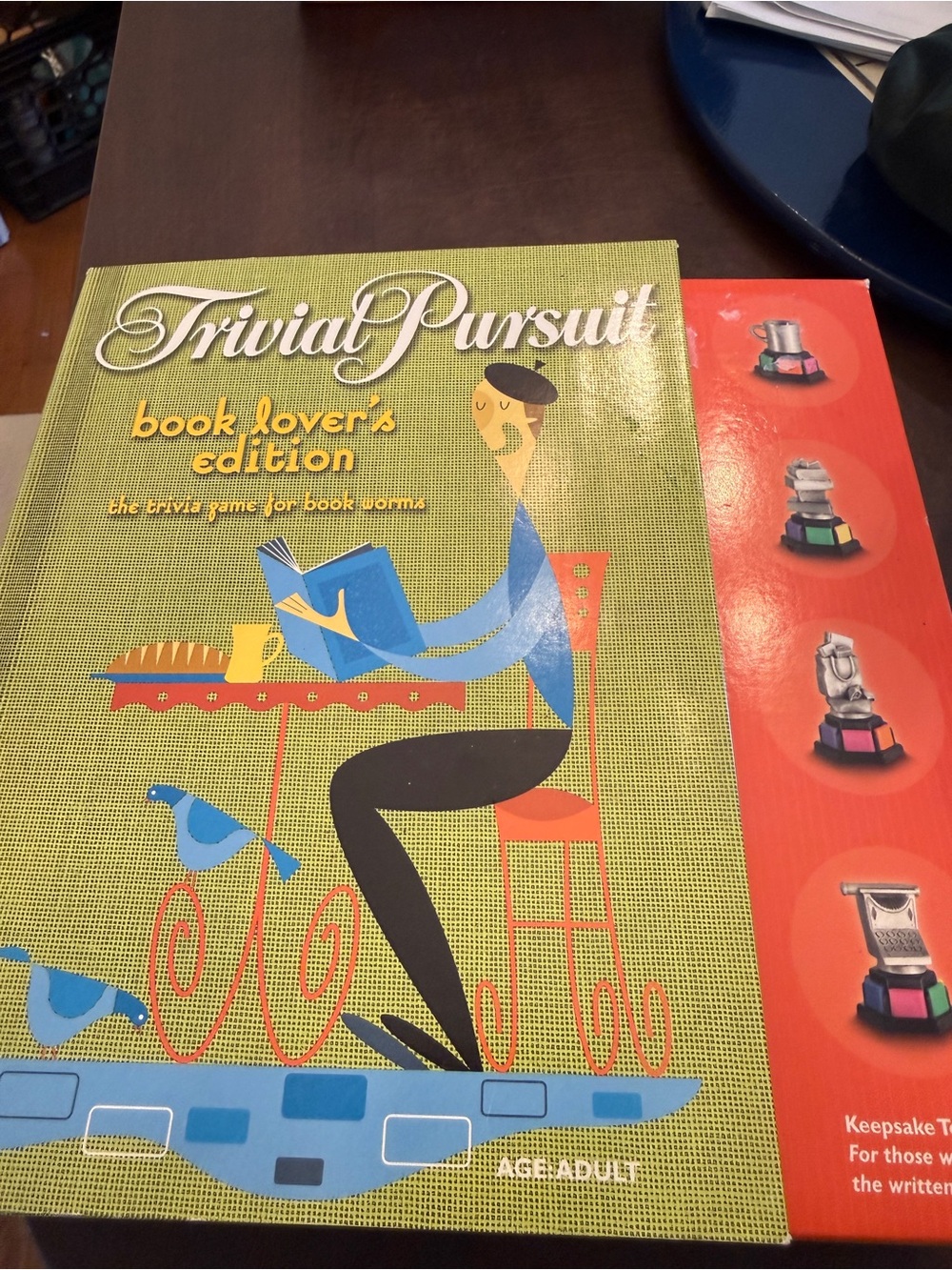 Trivial Pursuit Book Lover's Edition board game Excellent Condition